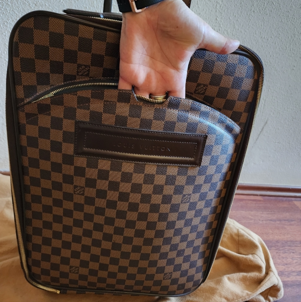 Louis Vuitton Pegase Damier Ebene Carry-on w/ Name Tag